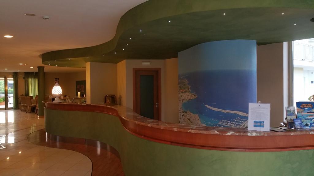 Hotel Club Koine Otranto Bagian luar foto